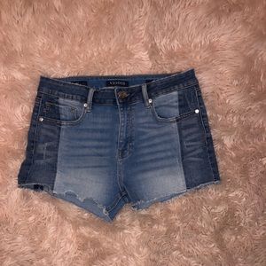 Jean shorts!